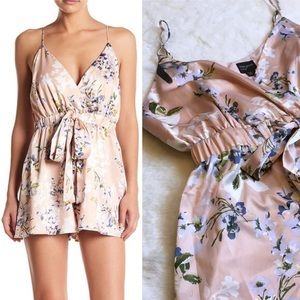 Silky floral romper!
